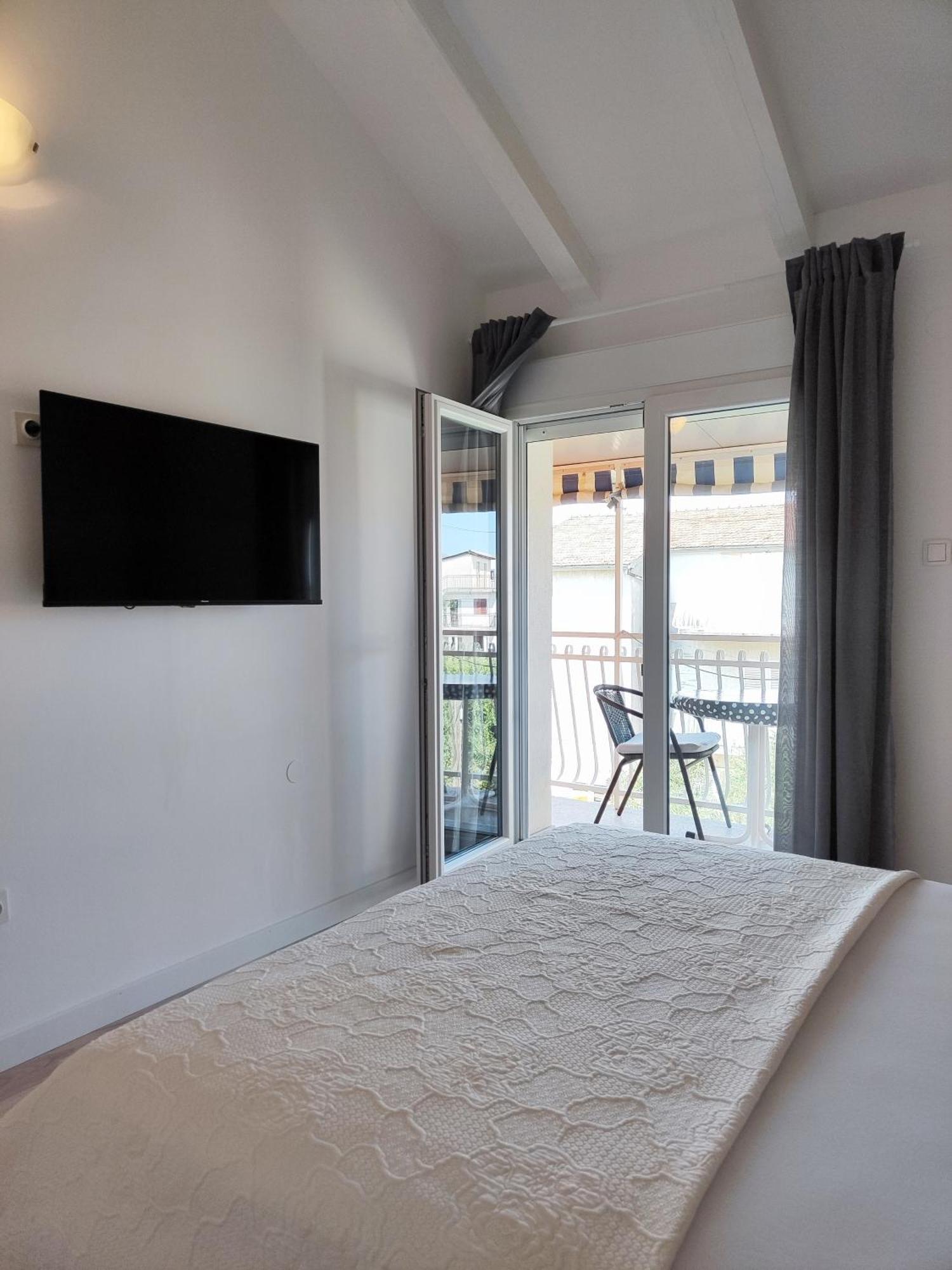 Apartmani Seka Vodice Zewnętrze zdjęcie
